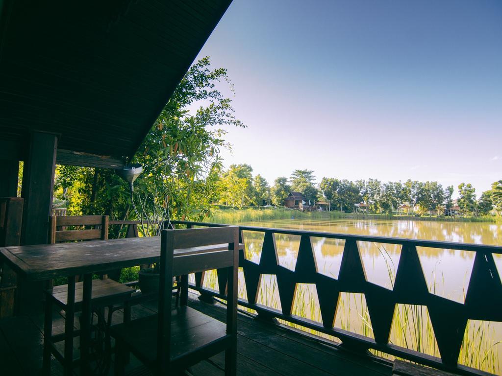 Tanita Lagoon Resort Udon Thani Rum bild