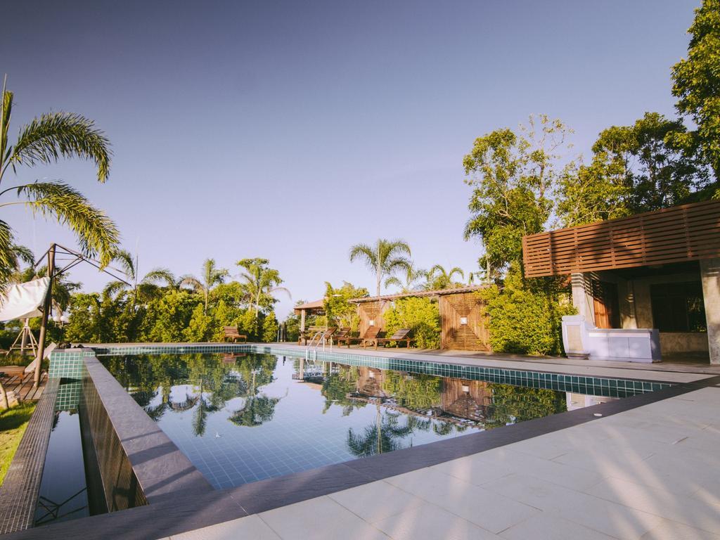 Tanita Lagoon Resort Udon Thani Exteriör bild