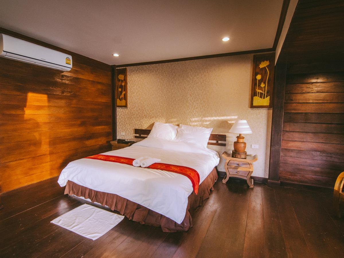 Tanita Lagoon Resort Udon Thani Rum bild